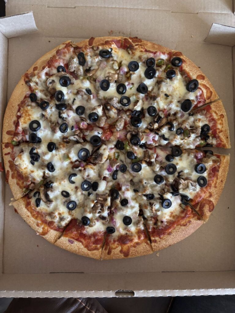 Paxton\\\'s Pizza 3