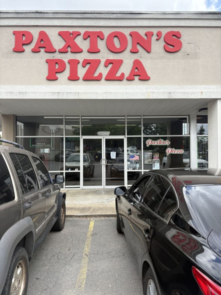 Paxton\\\\\\\'s Pizza 4